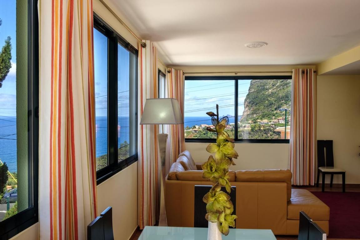 Отель Guestready - Hikers Haven Sao Roque Do Faial Экстерьер фото