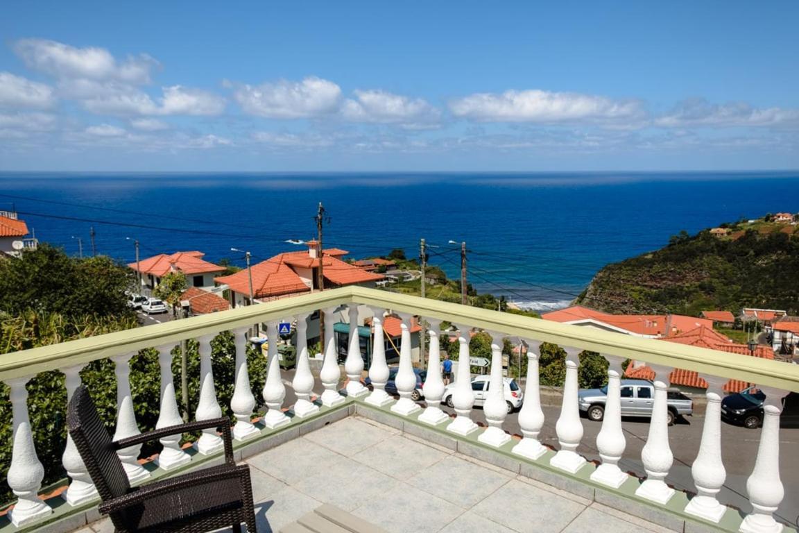 Отель Guestready - Hikers Haven Sao Roque Do Faial Экстерьер фото